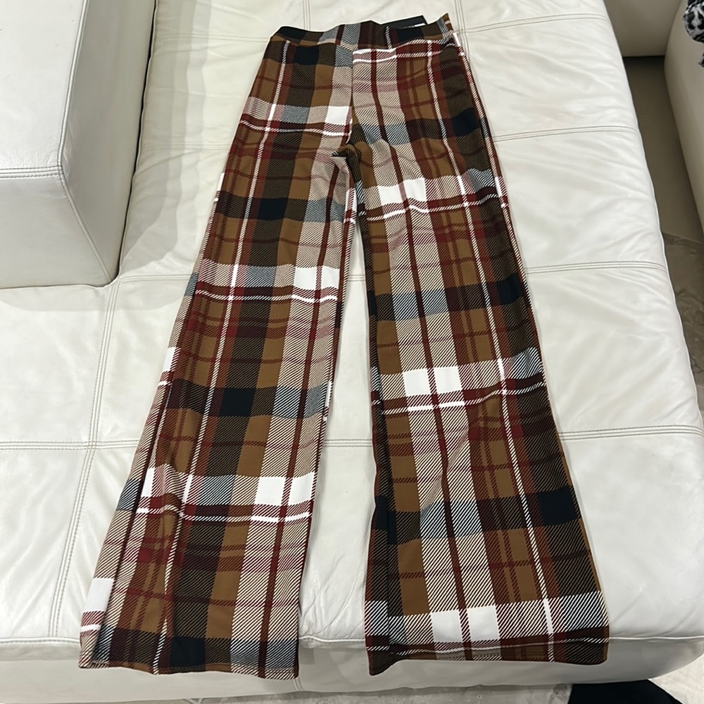 Jahia Flare Pants